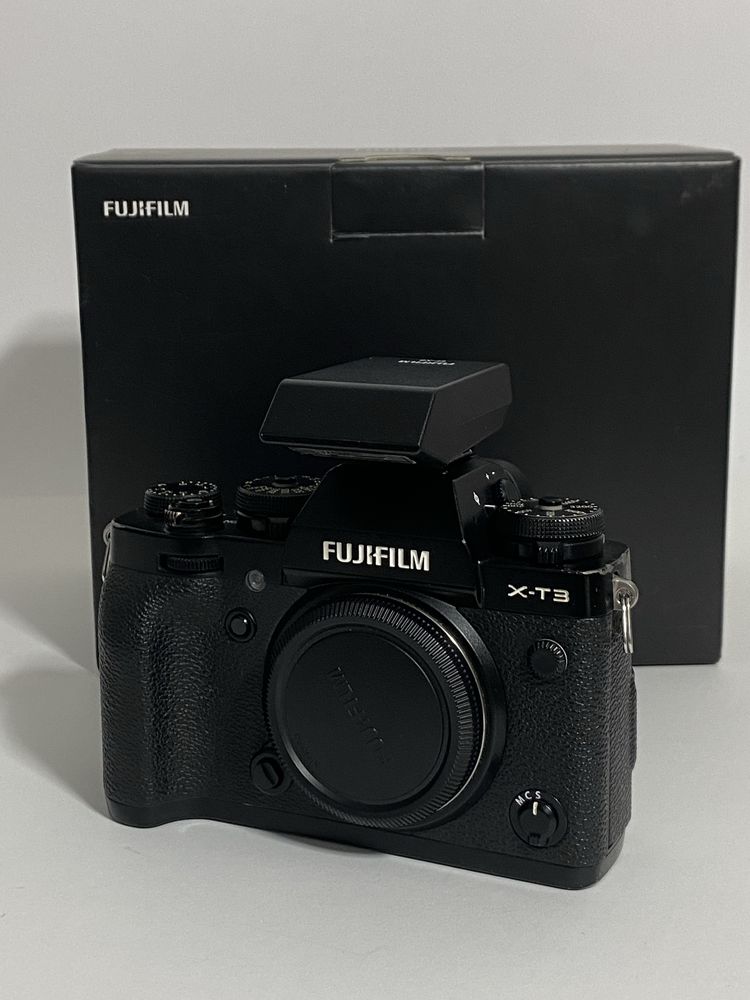Fujiflm X-T3 Preta + 2 Baterias
