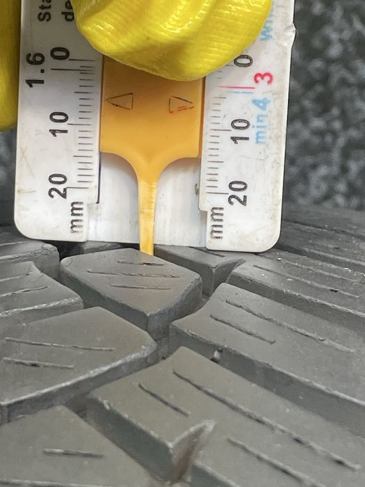 Продам Б/У шини Fulda 205/55R16 Kristall Control HP2