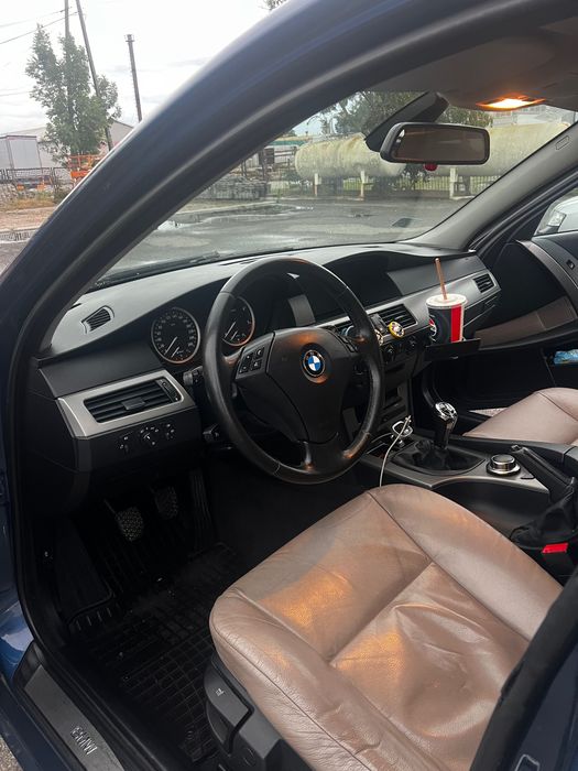 BMW E61 520d M47