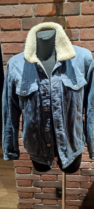 Męska kurtka zimowa z futerkiem roz S/M ,,