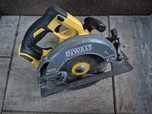 DCS575 Dewalt pilarka tarczowa piła 54V FlexVolt