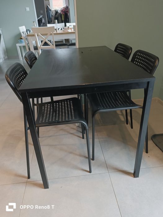 Stół z krzesłami Ikea  67x110