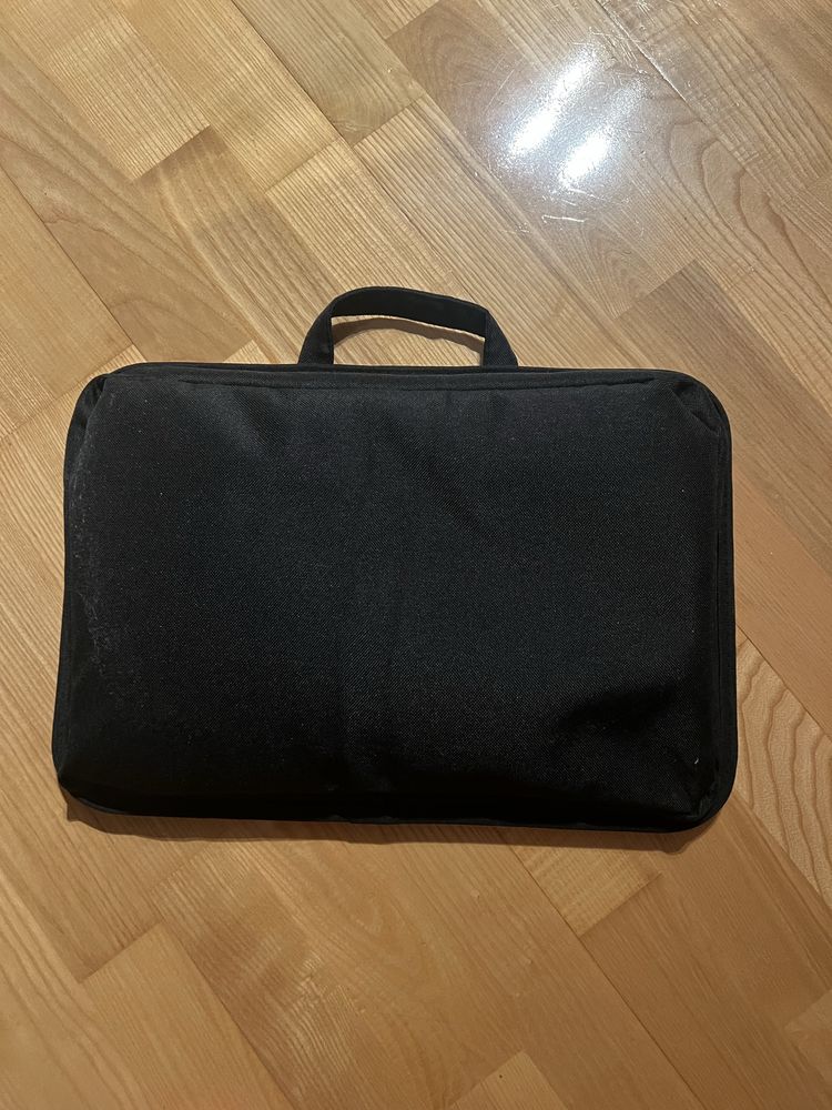 Podkladka z poduszką do laptopa