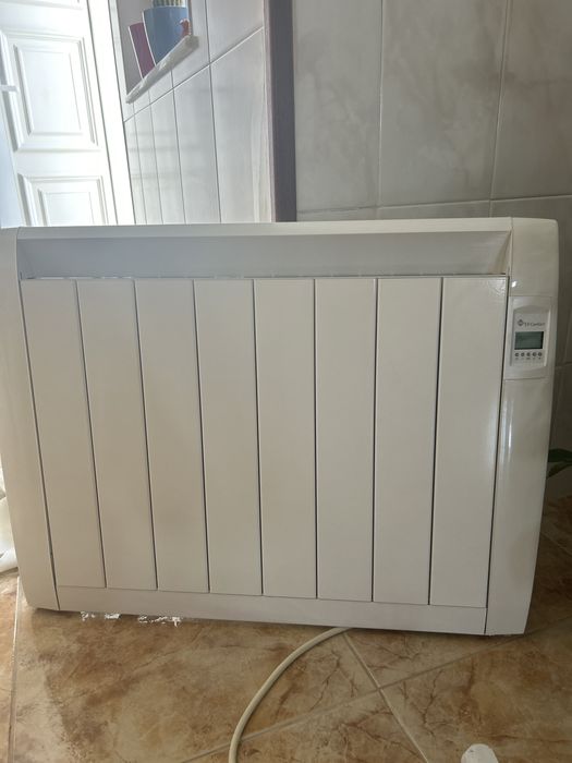 Aquecedor/Emissor térmico digital EV Confort