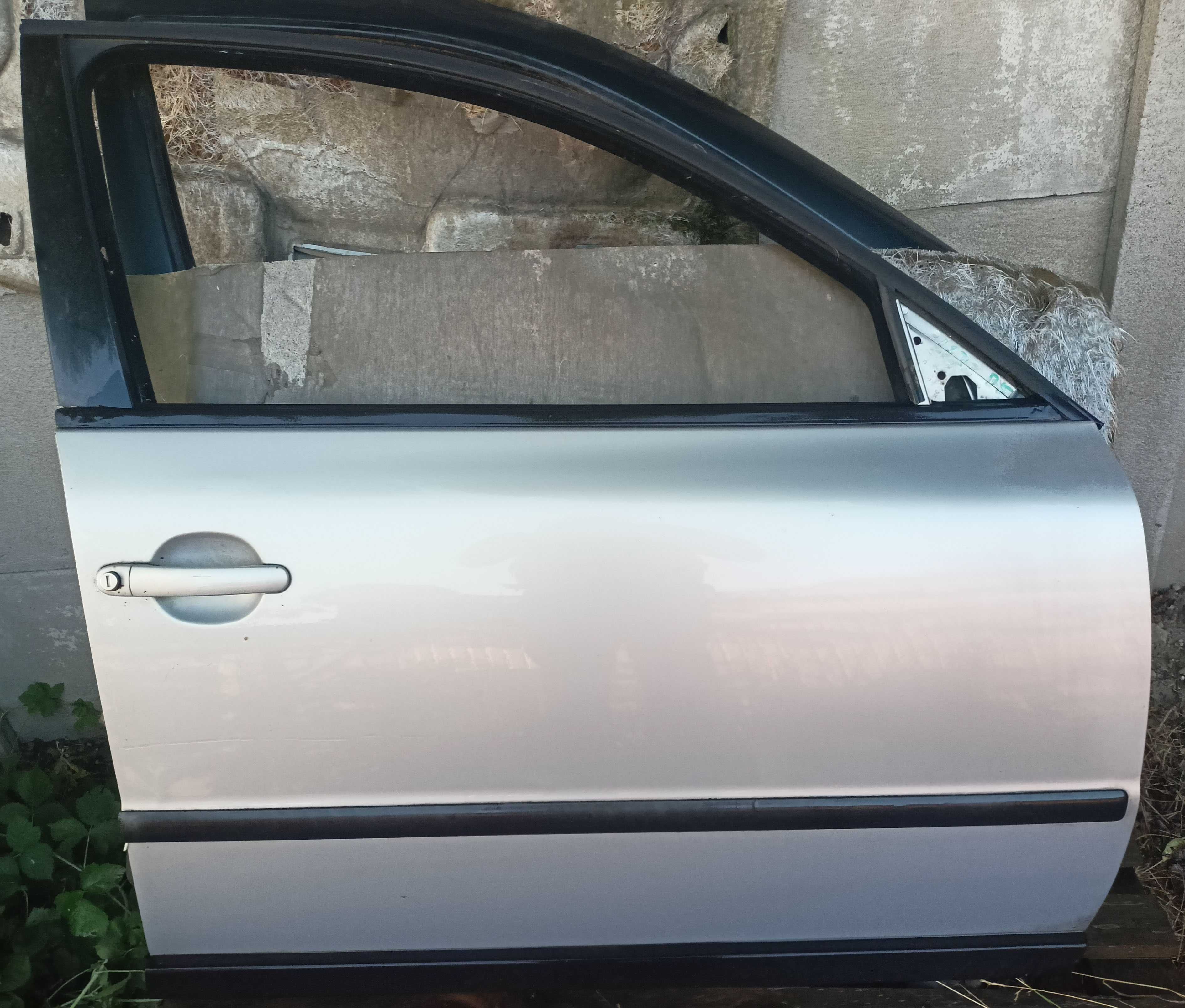 drzwi vw Passat b5 LB7Z prawy przód