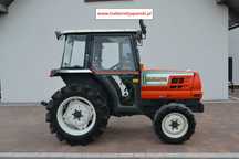 Traktorek japoński mini traktor Hinomoto Kubota Kabinowy japonski