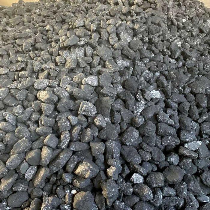 Вугілля/Брикети/Пелети для енергоефективного обігріву