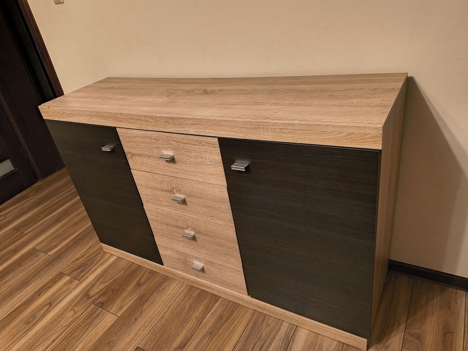 Komoda pojemna,pakowna