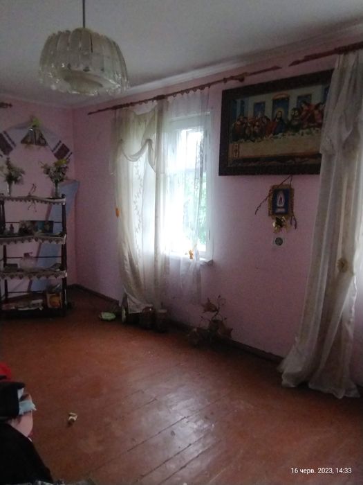 Продам будинок з Літнею кухнею,вода,бойлер,ванна!