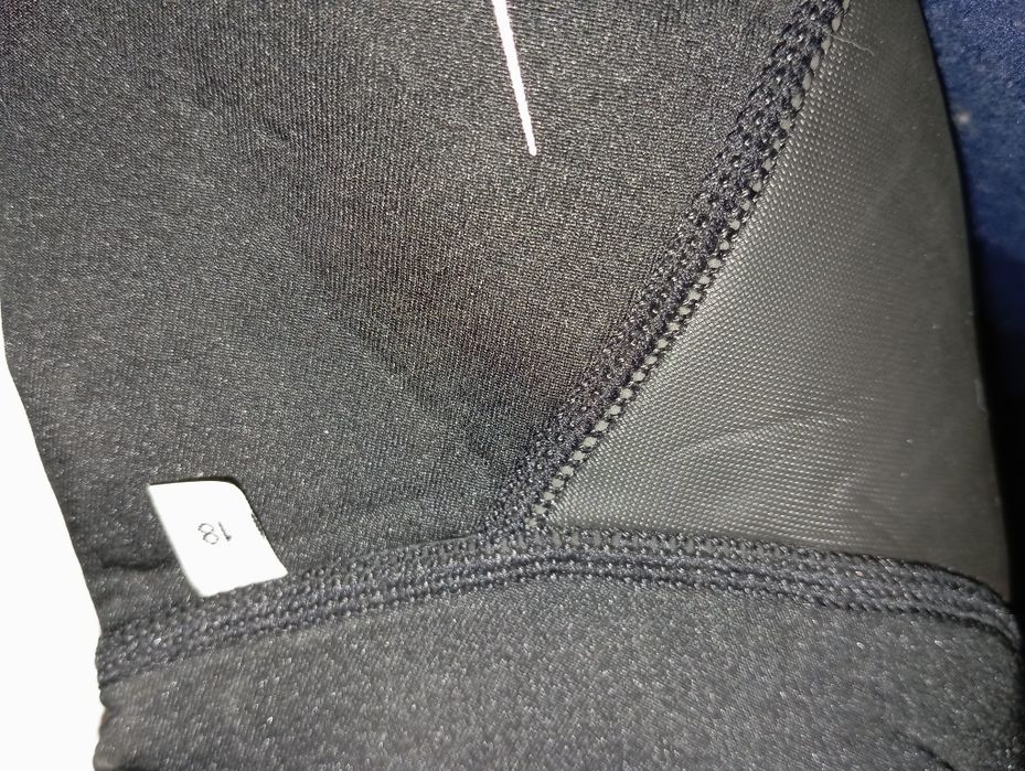 Pianka do nurkowania