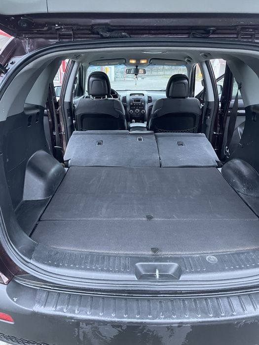 Kia Sorento 2011 рік • Бензин 2.4