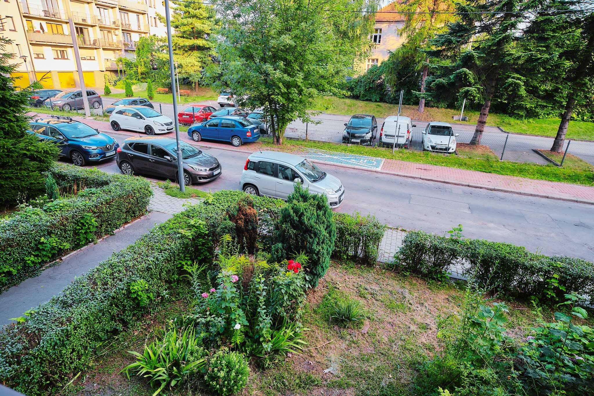 Umeblowane, po remoncie, 1 piętro,  centrum, cicha okolica CO miejskie