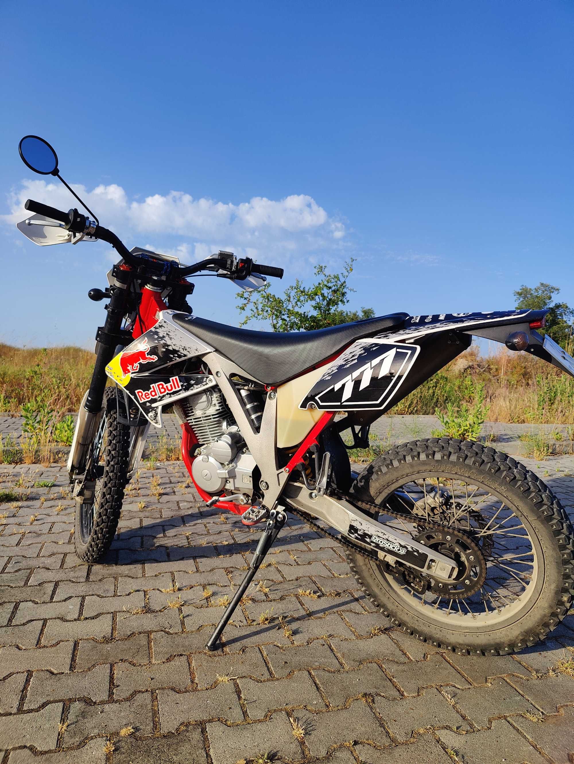 AJP PR4 125cc Enduro