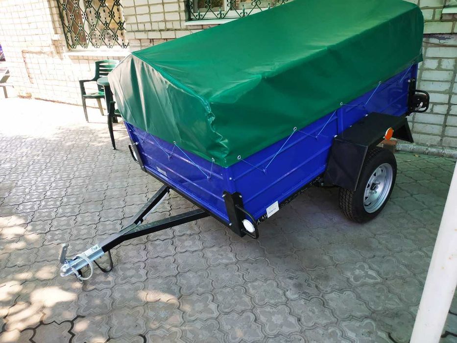 Міцний причіп до автомобіля  від заводу виробника 2000*1300*400