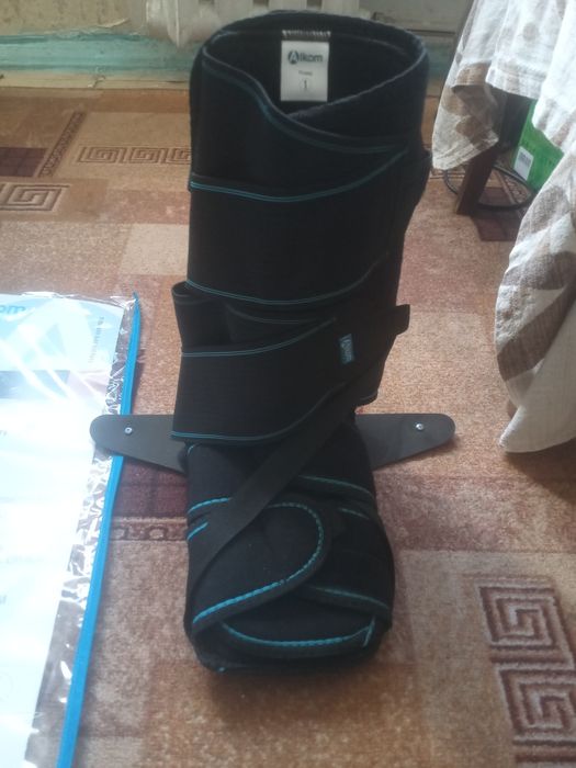 Ортопедический сапог