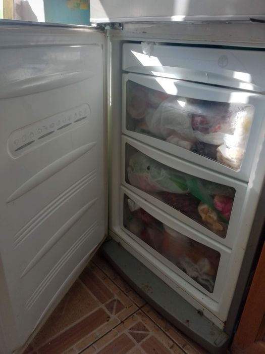 Продам шафу в прихожу