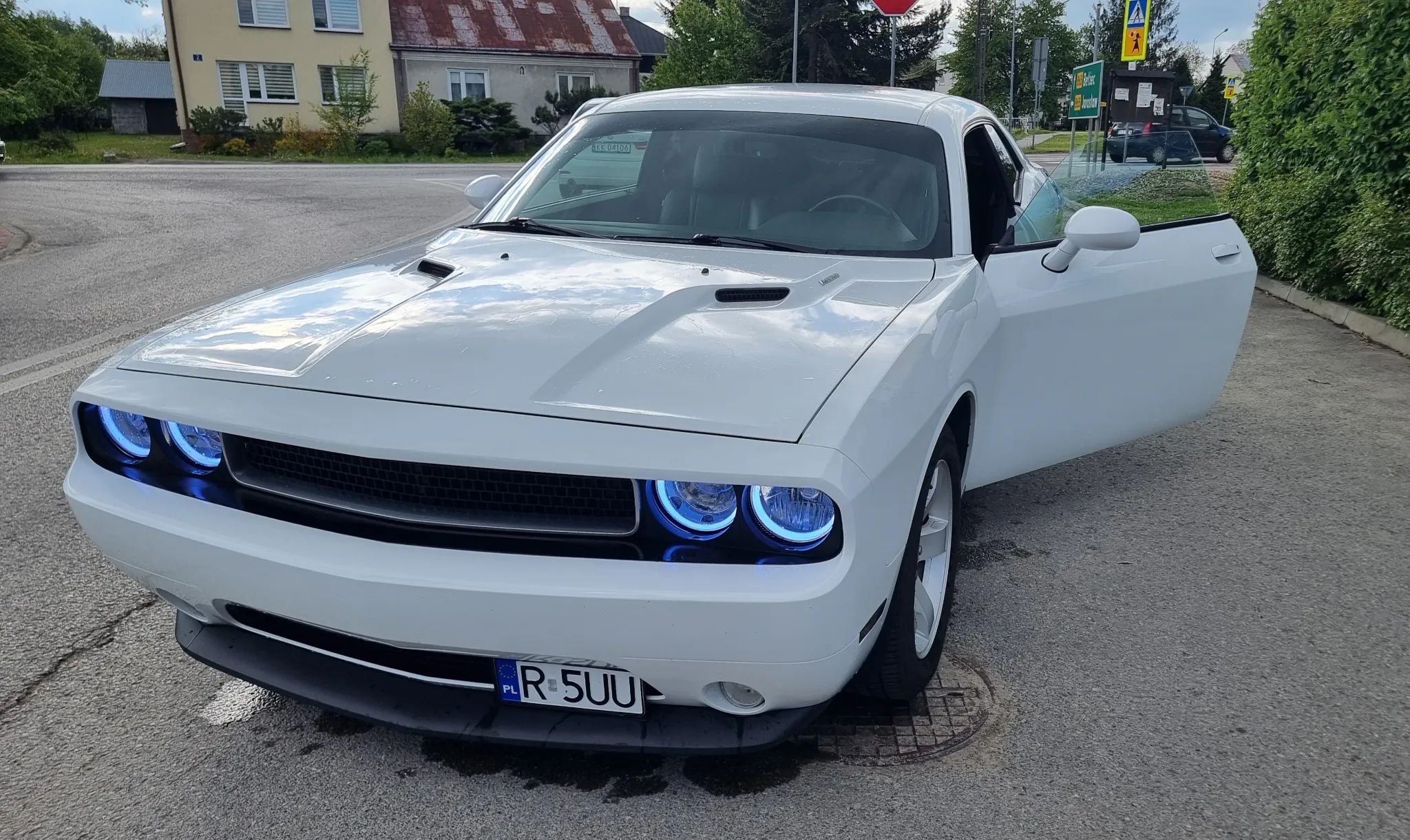 Dodge Challenger Dodge Challenger 5.7 HEMI MANUAL
