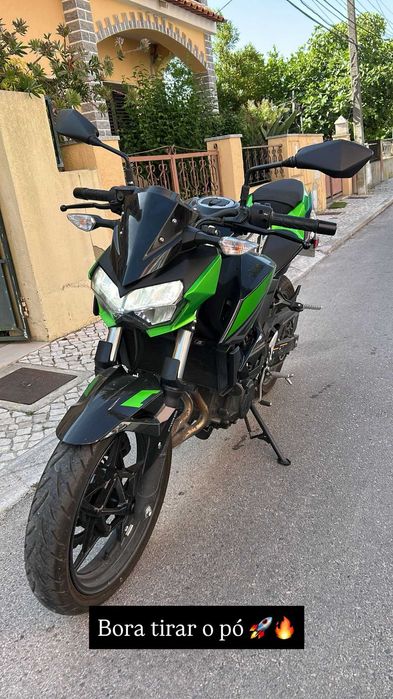 Mota Kawasaki Z400