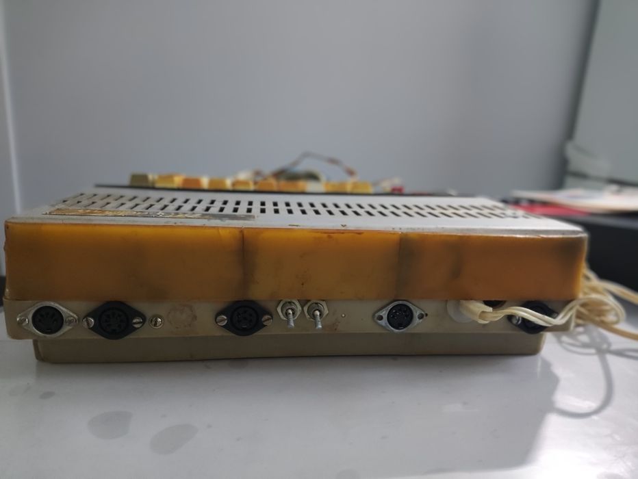 ZX SPECTRUM (Ленінград -1) з музикальним процесором часів СРСР