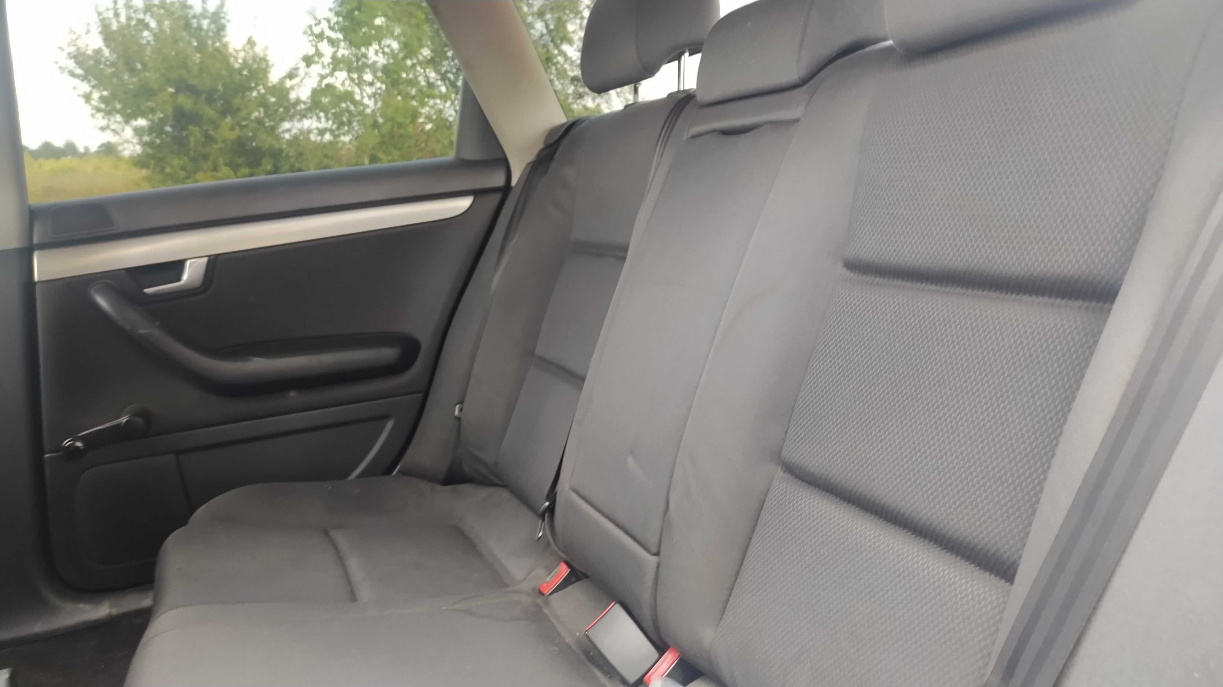 Продам Audi a4 2002р 1.9 96kw