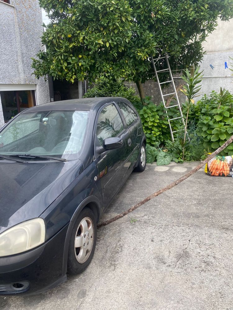 Opel Corsa 1.2 cor preto usado