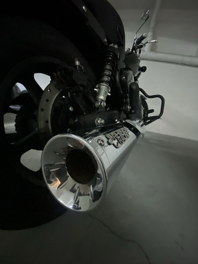 NOVA!!!   Royal Enfield Super meteor 650 VALOR SEM EXTAS 6750€