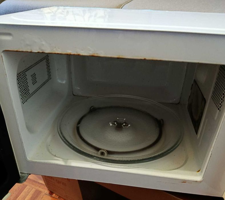 Micro-ondas THOR Branco - Prático de simples