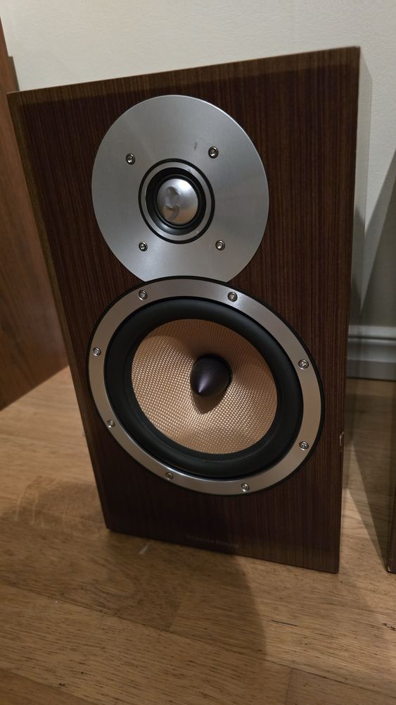 Bowers & Wilkins Cm5