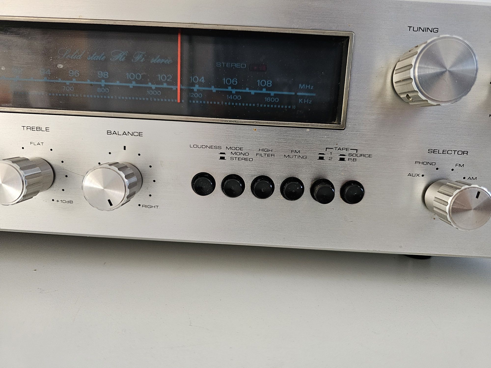 Amplituner Akai aa-8030