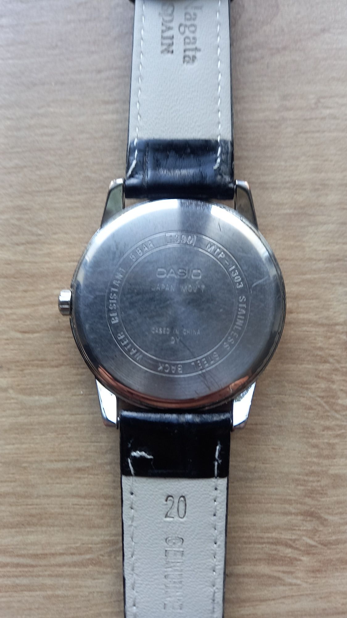 Часы Casio MTP-1303