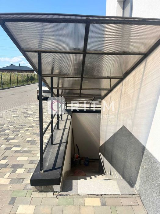 Продаж квартири в ЖК Щастя на цокольному поверсі