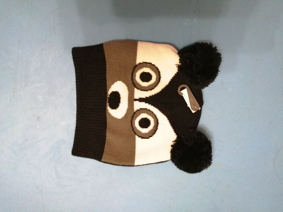 Nowa czapka chlopieca
