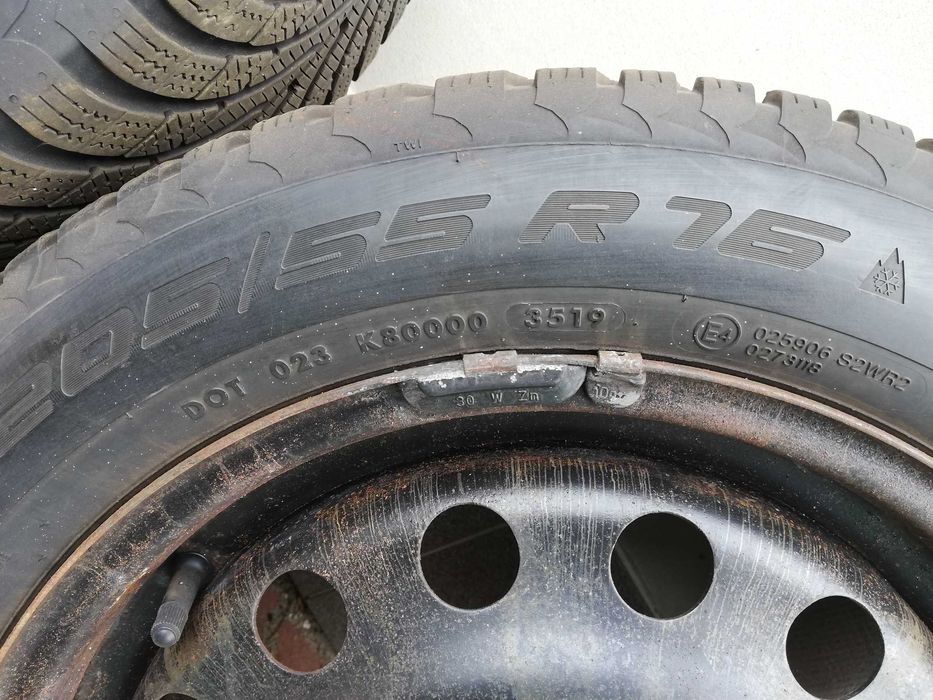 Komplet kół zimowych 205/55/16 KIA