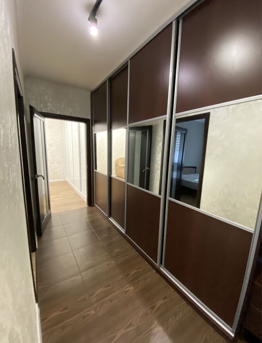 Стильна 2-кімнатна квартира на 9-му поверсі з панорамним видом