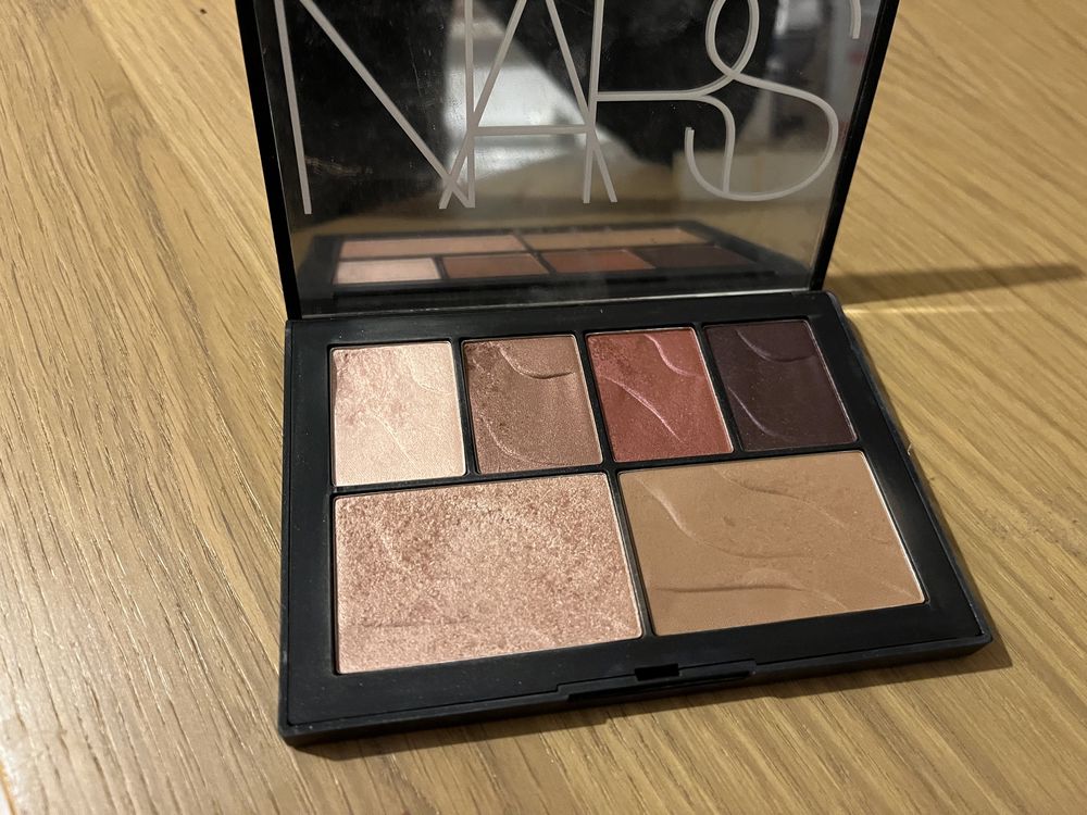 Paleta NARS cienie bronzer rozświetlacz