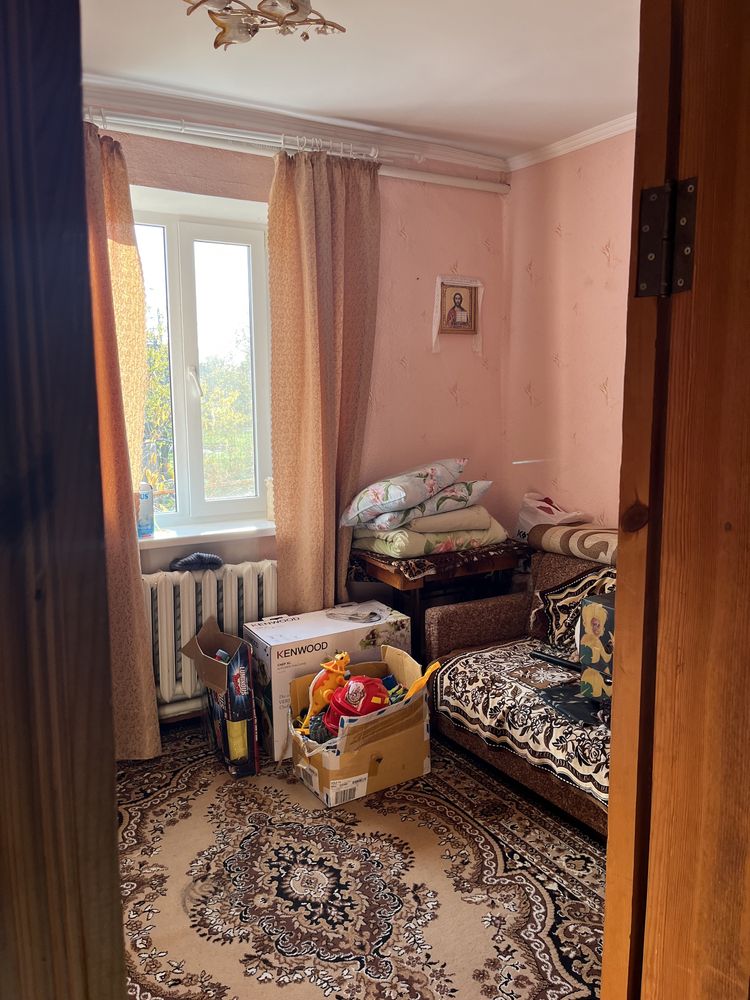 Продам дім селище Кварцитному !