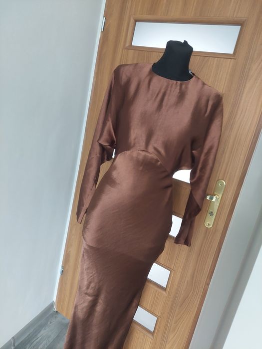 Maxi sukienka satynowa kimono na wesele imprezę okazjonalna asos M