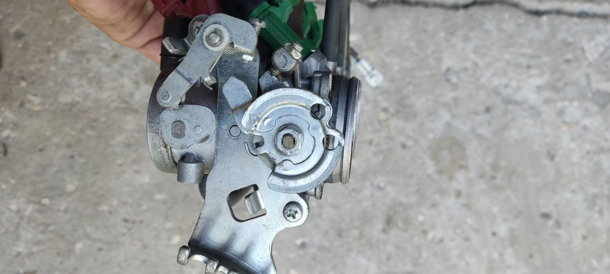 Suzuki GSX-R k8 K9 L0 wtryski przepustnice