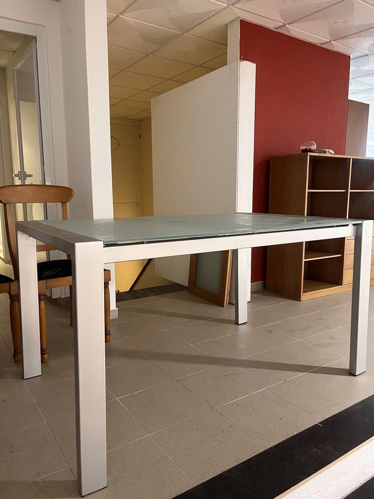 Mesa extencivel de vidro
