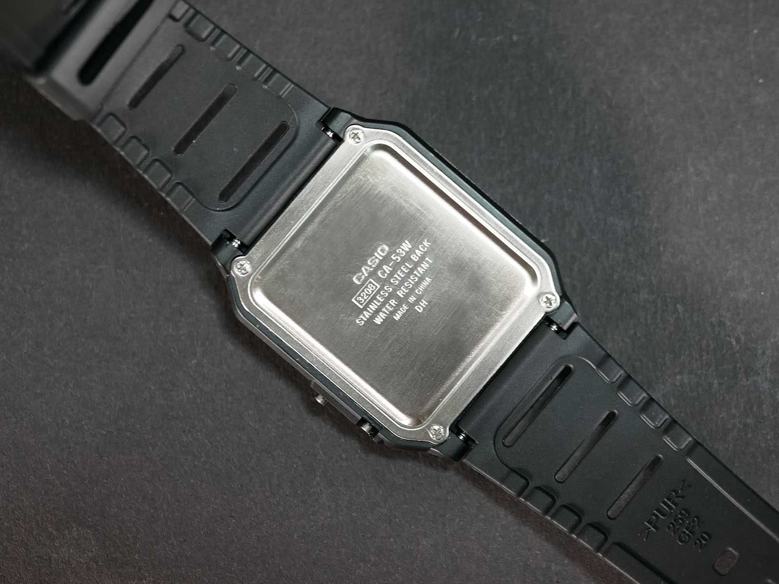 Часы Casio CA-53W-1CR с функцией калькулятора. Новые, с коробкой