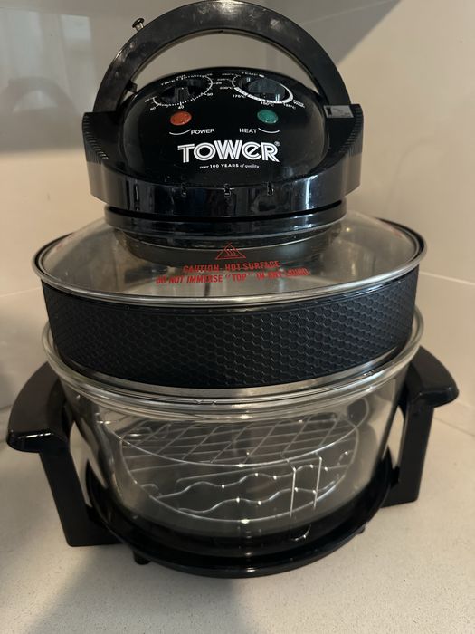Forno de halogéneo 17L 1400W preto TOWER com manual