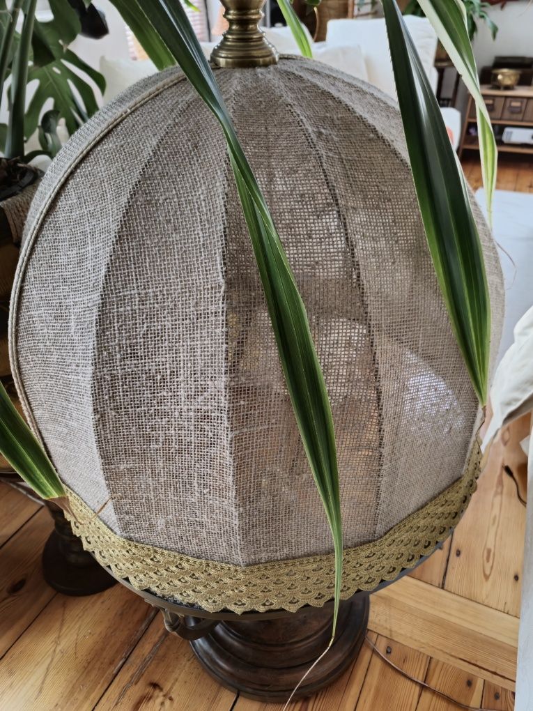Wielka lampa kolonialna