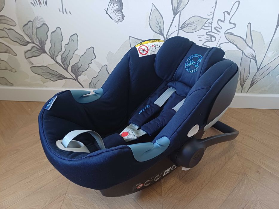 Fotelik Cybex Aton M + baza M + śpiworek gratis