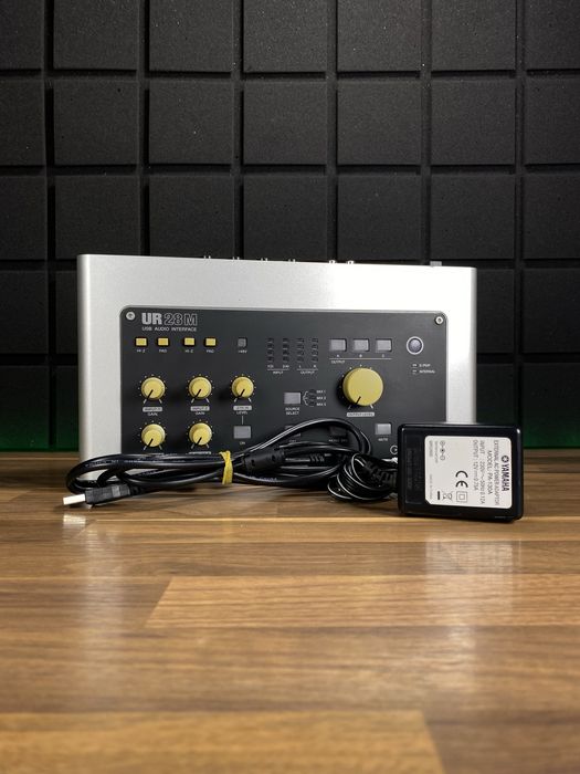 Звуковая карта Steinberg UR28M