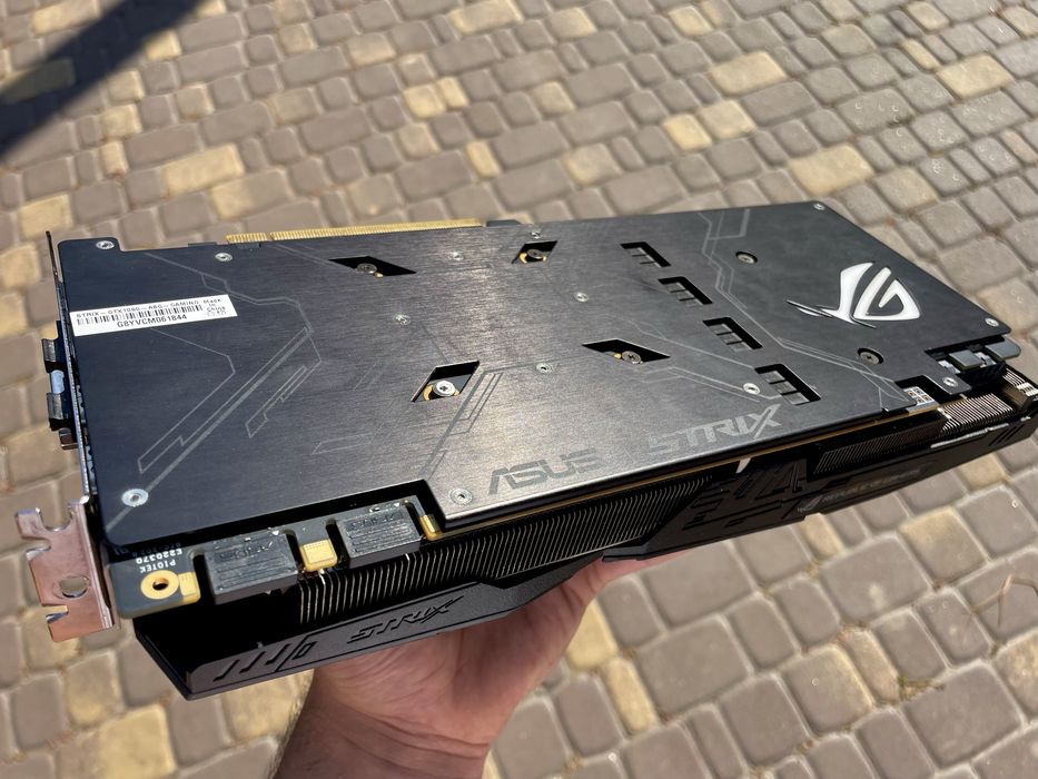 Asus GeForce GTX 1080 ROG Strix 8GB ГАРАНТІЯ!