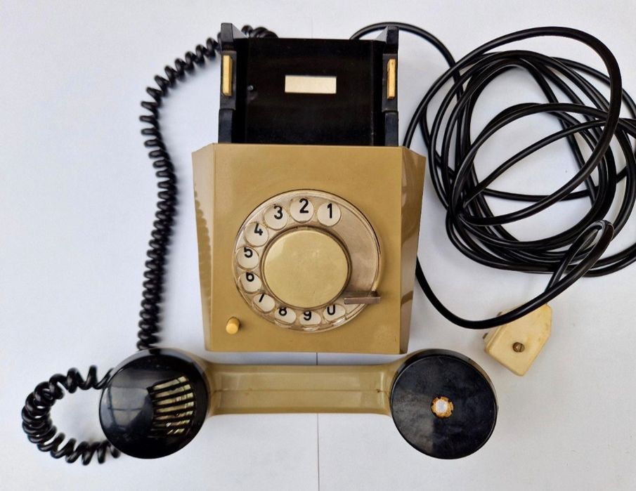Stary telefon Tesla 1973 rok Czechosłowacja retro antyk zabytek