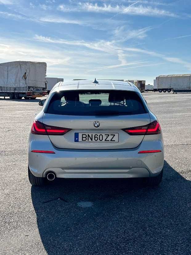 BMW 118i Advantage 2021 - Head-Up Display - Full LED