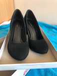 Czarne buty na obcasie