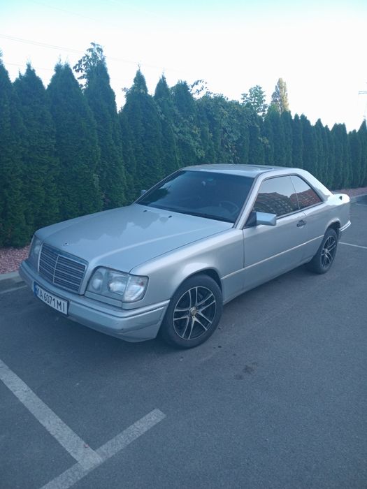 Продам Мерседес w124