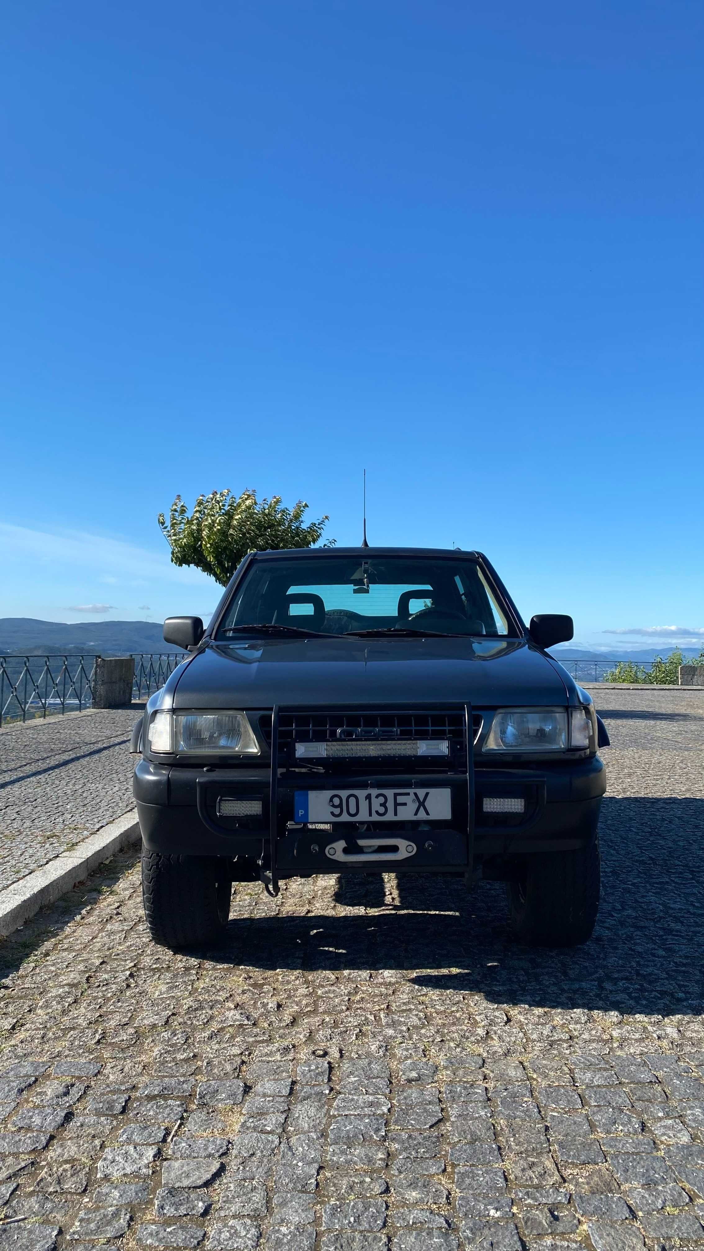 Opel Frontera 2.8 TDI (Motor Isuzu)